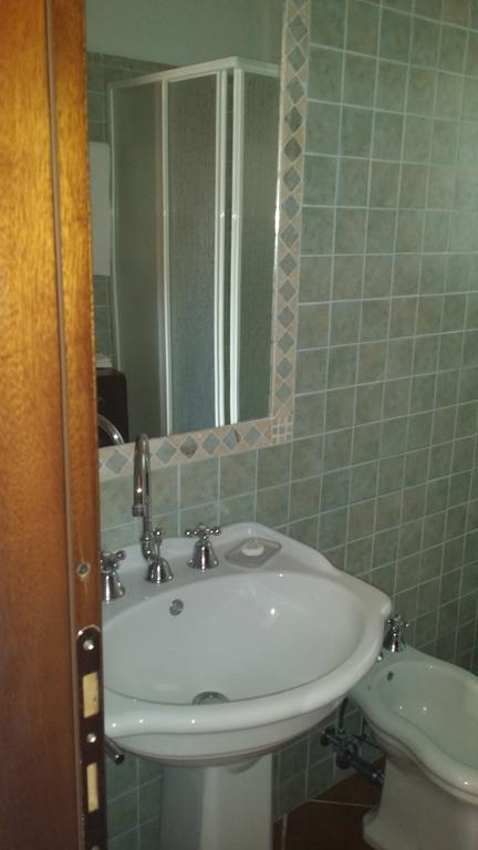 Hotel Ristorante La Tana Di Li Mazzoni Trinita d'Agultu e Vignola Room photo
